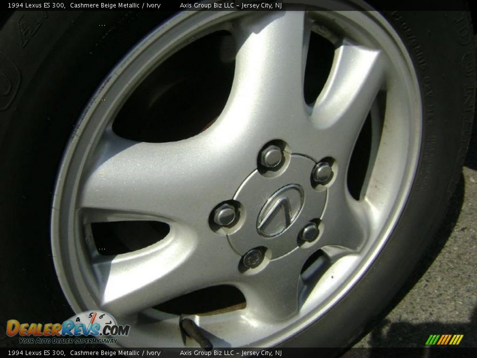 1994 Lexus ES 300 Cashmere Beige Metallic / Ivory Photo #12