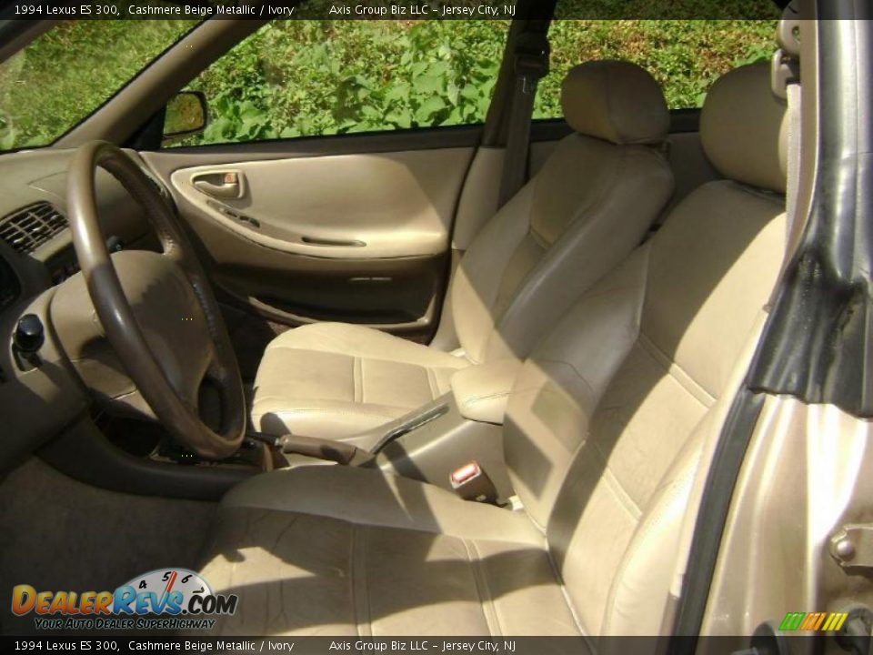 1994 Lexus ES 300 Cashmere Beige Metallic / Ivory Photo #13