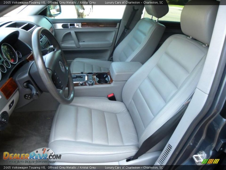 2005 Volkswagen Touareg V8 Offroad Grey Metallic / Kristal Grey Photo #4