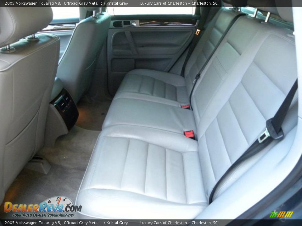 2005 Volkswagen Touareg V8 Offroad Grey Metallic / Kristal Grey Photo #6