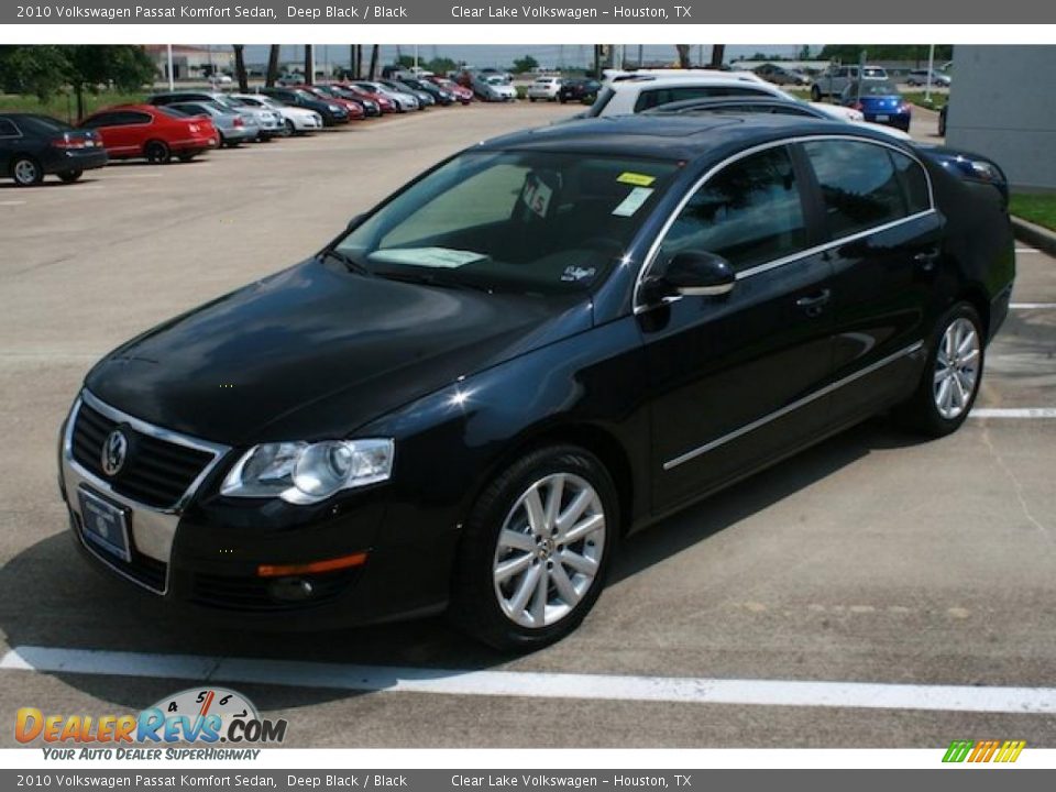 2010 Volkswagen Passat Komfort Sedan Deep Black / Black Photo #3