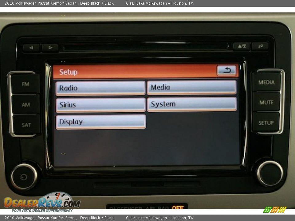 2010 Volkswagen Passat Komfort Sedan Deep Black / Black Photo #9