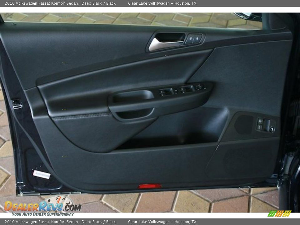 2010 Volkswagen Passat Komfort Sedan Deep Black / Black Photo #14