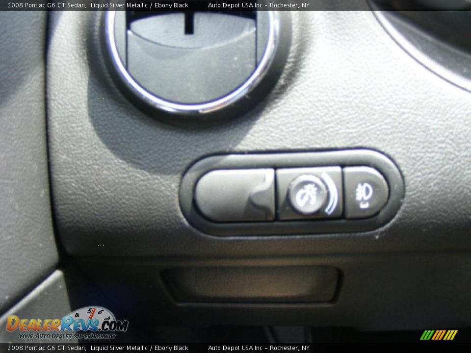 2008 Pontiac G6 GT Sedan Liquid Silver Metallic / Ebony Black Photo #16