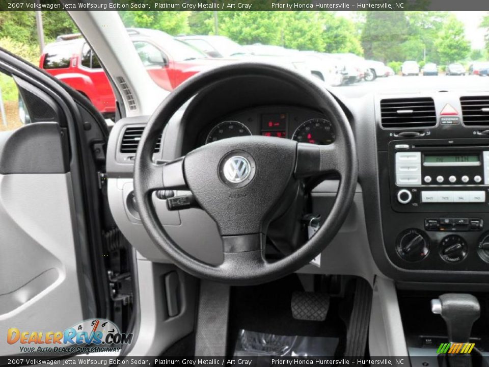 2007 Volkswagen Jetta Wolfsburg Edition Sedan Platinum Grey Metallic / Art Gray Photo #16