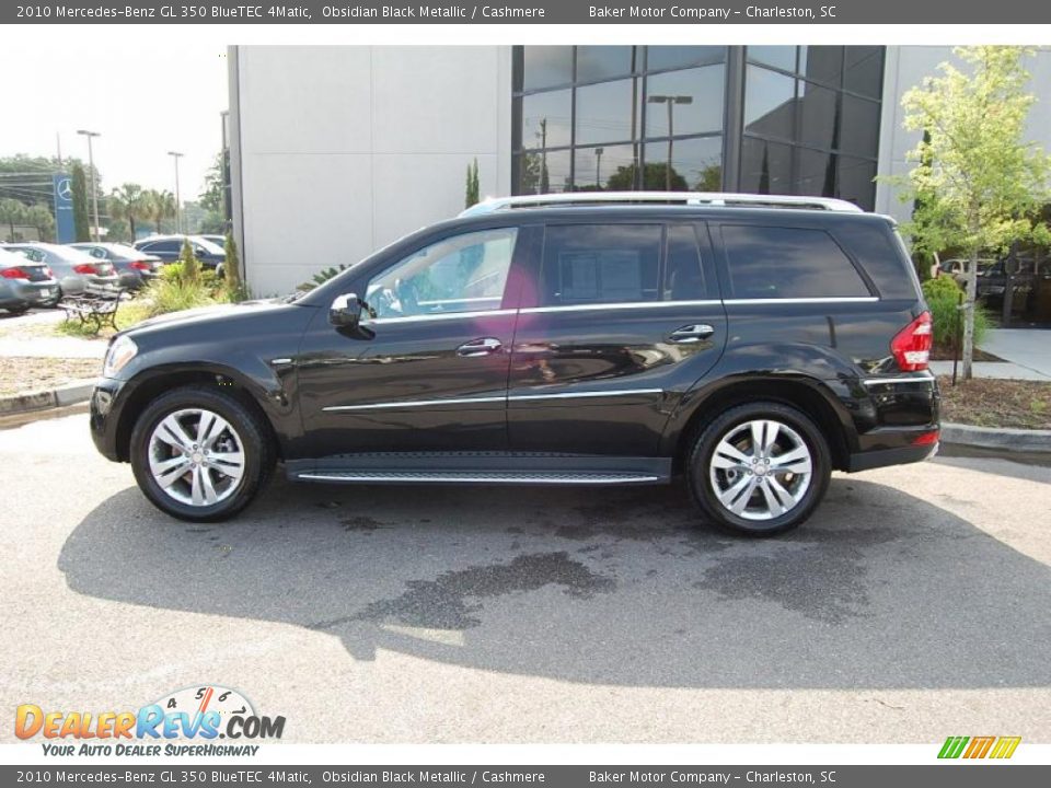 2010 Mercedes-Benz GL 350 BlueTEC 4Matic Obsidian Black Metallic / Cashmere Photo #2