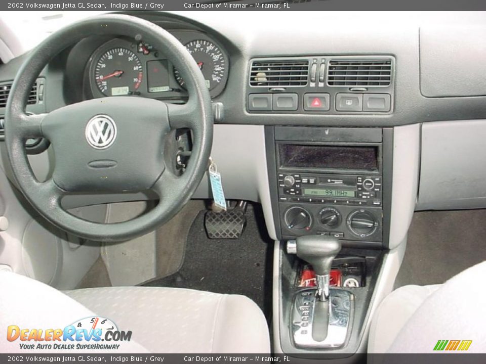 2002 Volkswagen Jetta GL Sedan Indigo Blue / Grey Photo #14