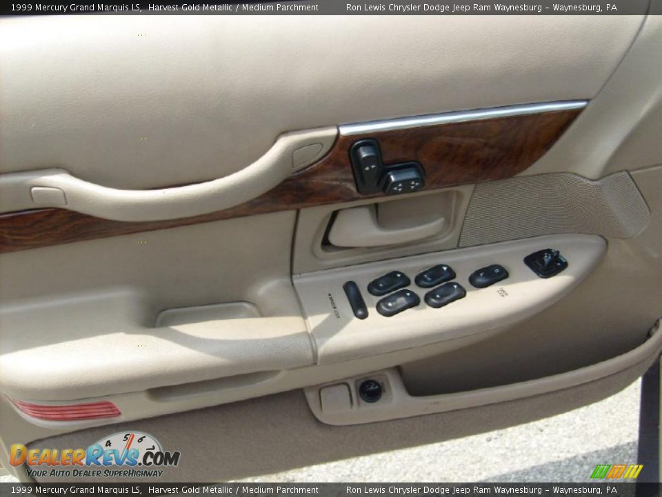 1999 Mercury Grand Marquis LS Harvest Gold Metallic / Medium Parchment Photo #12