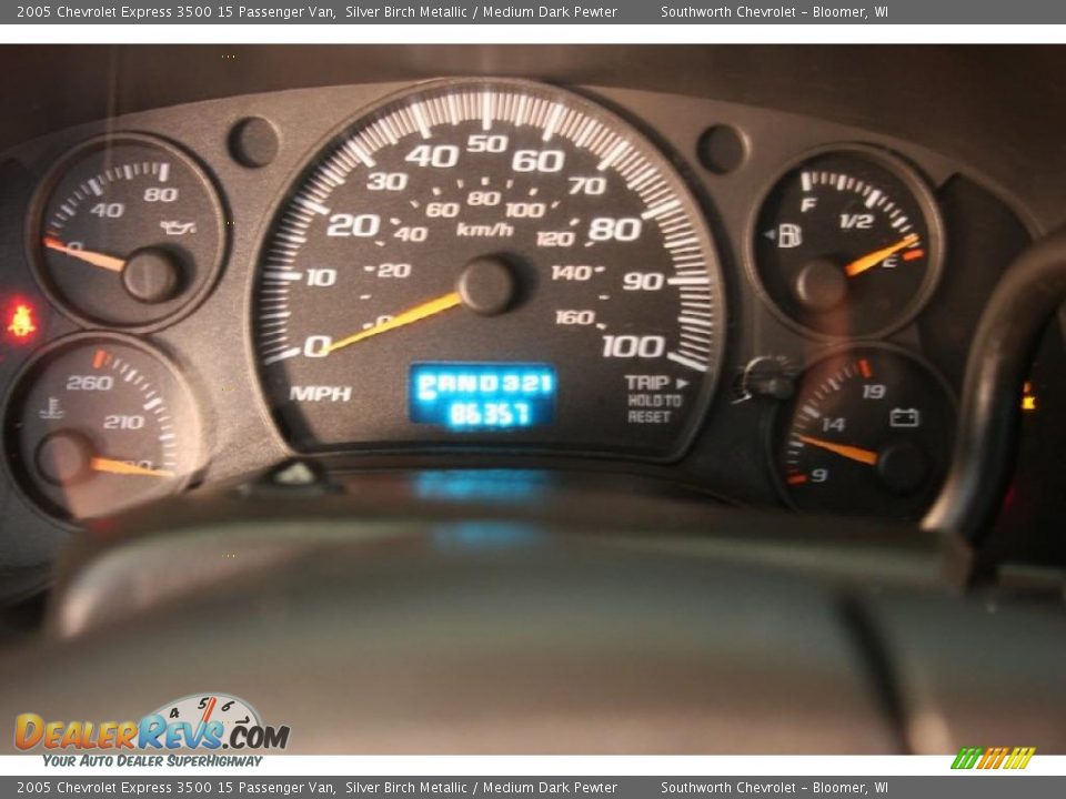 2005 Chevrolet Express 3500 15 Passenger Van Silver Birch Metallic / Medium Dark Pewter Photo #9