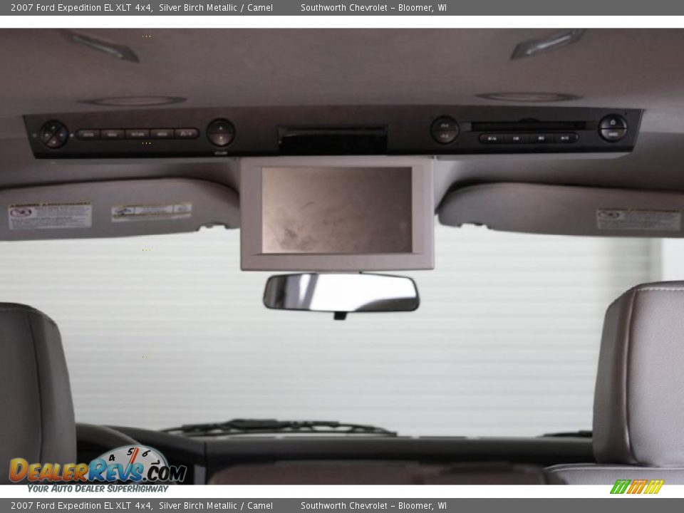 2007 Ford Expedition EL XLT 4x4 Silver Birch Metallic / Camel Photo #9