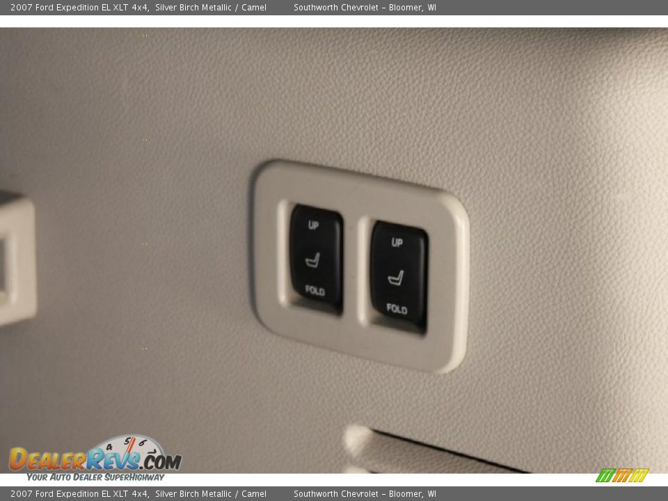 2007 Ford Expedition EL XLT 4x4 Silver Birch Metallic / Camel Photo #11