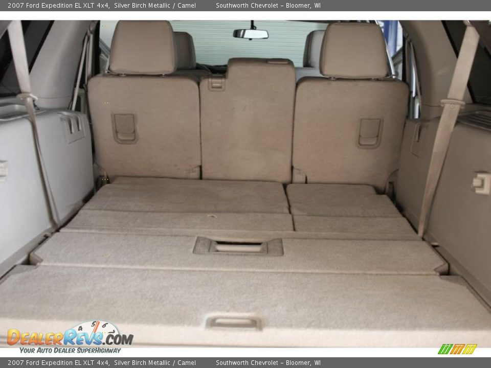 2007 Ford Expedition EL XLT 4x4 Silver Birch Metallic / Camel Photo #12