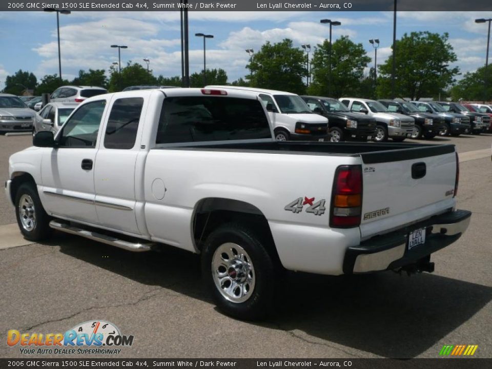 2006 GMC Sierra 1500 SLE Extended Cab 4x4 Summit White / Dark Pewter Photo #4