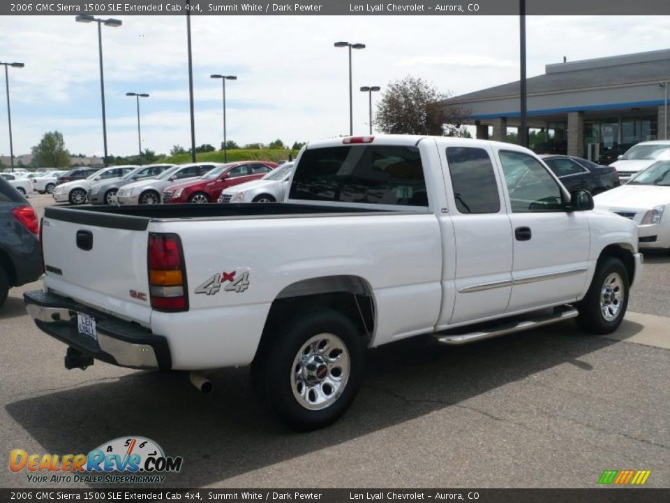 2006 GMC Sierra 1500 SLE Extended Cab 4x4 Summit White / Dark Pewter Photo #6