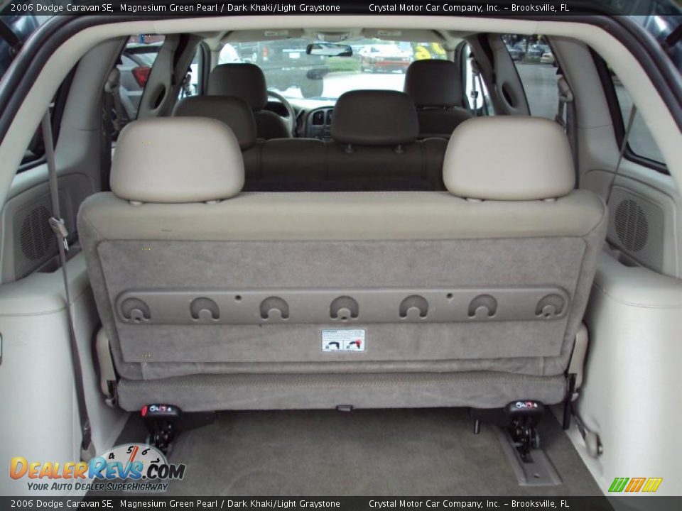 2006 Dodge Caravan SE Magnesium Green Pearl / Dark Khaki/Light Graystone Photo #7