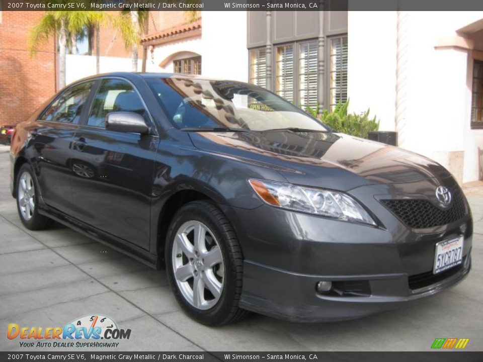2007 Toyota Camry SE V6 Magnetic Gray Metallic / Dark Charcoal Photo #1