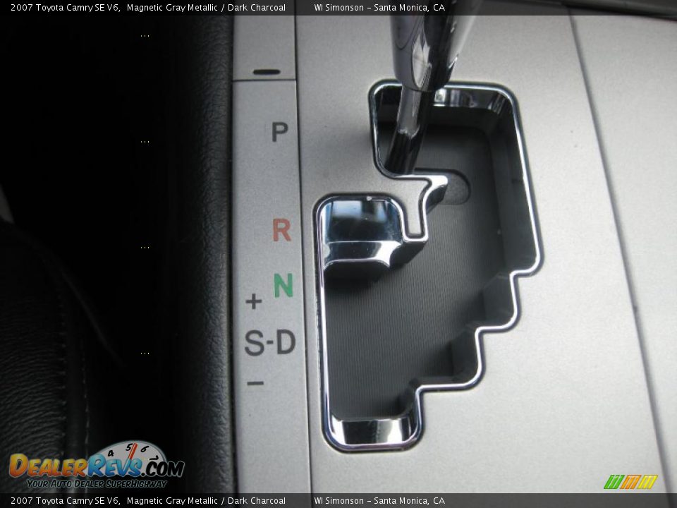 2007 Toyota Camry SE V6 Magnetic Gray Metallic / Dark Charcoal Photo #22