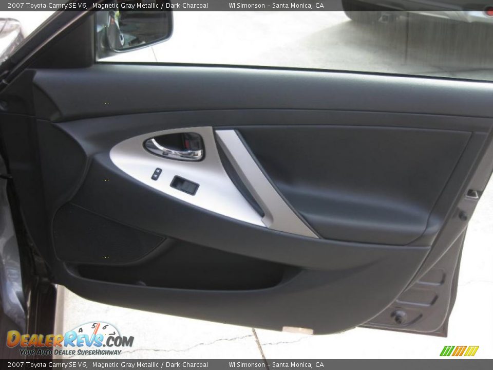 2007 Toyota Camry SE V6 Magnetic Gray Metallic / Dark Charcoal Photo #33