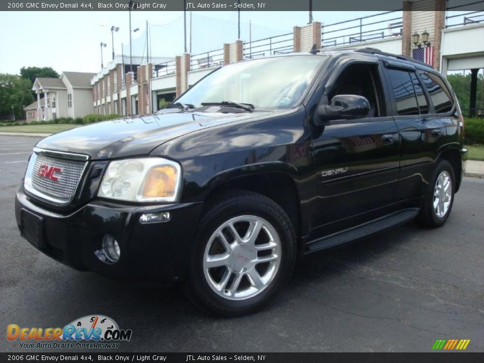 2006 Gmc envoy 4x4 denali #1