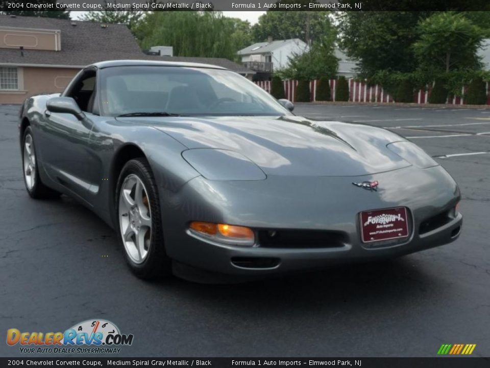 2004 Chevrolet Corvette Coupe Medium Spiral Gray Metallic / Black Photo #2