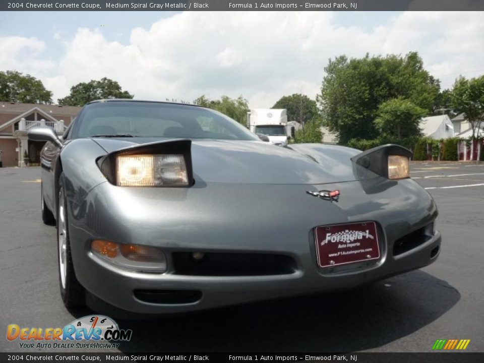 2004 Chevrolet Corvette Coupe Medium Spiral Gray Metallic / Black Photo #13