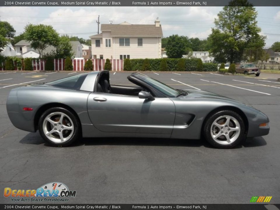 2004 Chevrolet Corvette Coupe Medium Spiral Gray Metallic / Black Photo #24