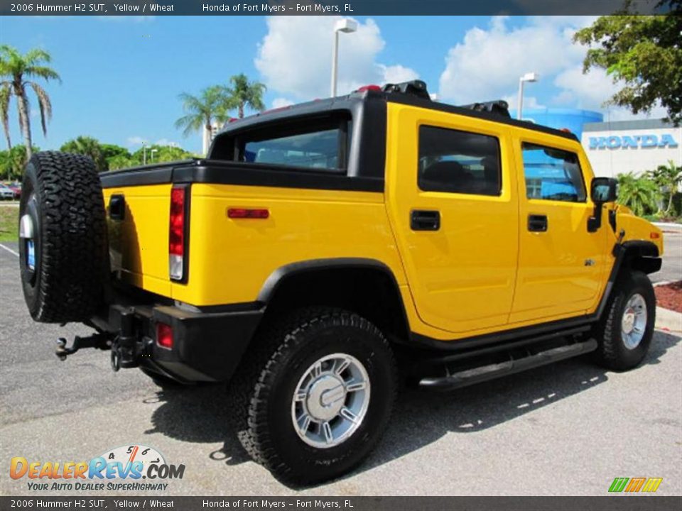 2006 Hummer H2 SUT Yellow / Wheat Photo #4