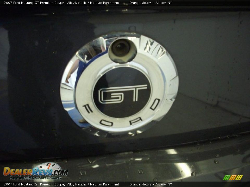 2007 Ford Mustang GT Premium Coupe Alloy Metallic / Medium Parchment Photo #7