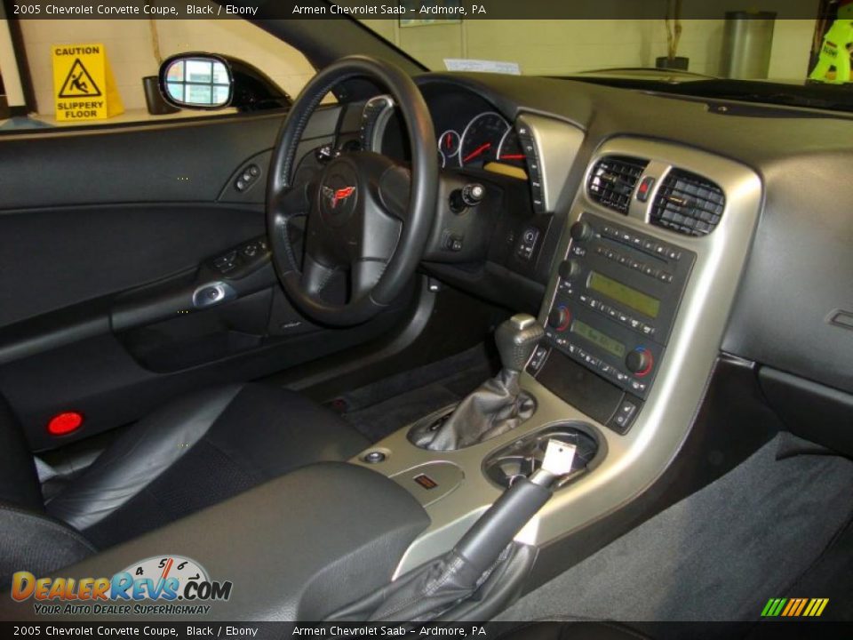 2005 Chevrolet Corvette Coupe Black / Ebony Photo #16