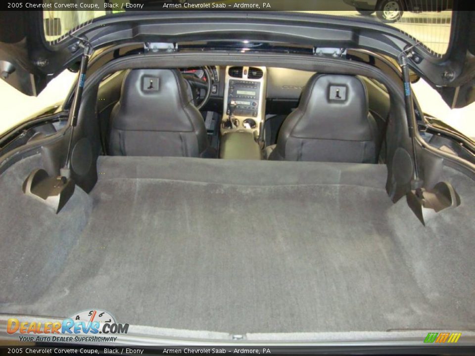 2005 Chevrolet Corvette Coupe Black / Ebony Photo #20