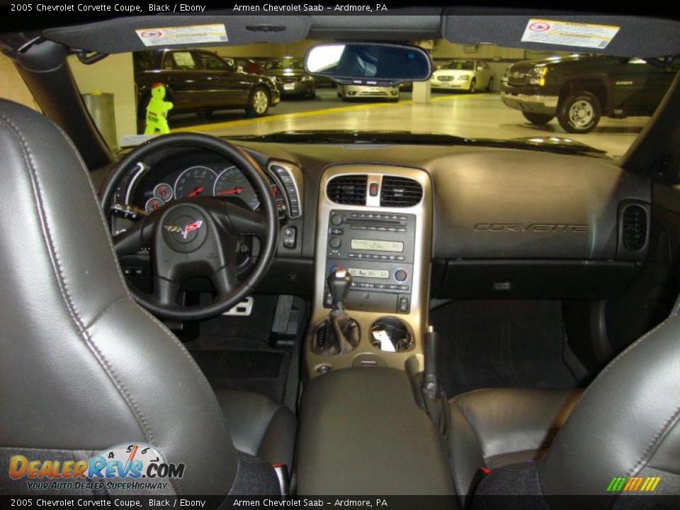 2005 Chevrolet Corvette Coupe Black / Ebony Photo #21