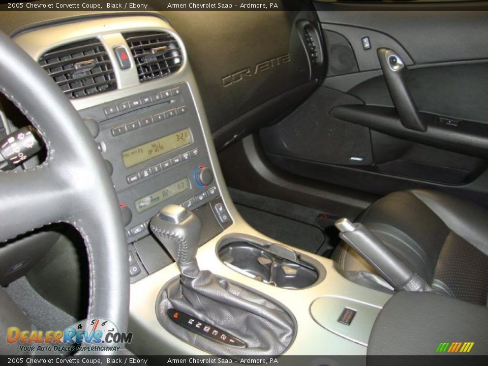 2005 Chevrolet Corvette Coupe Black / Ebony Photo #23