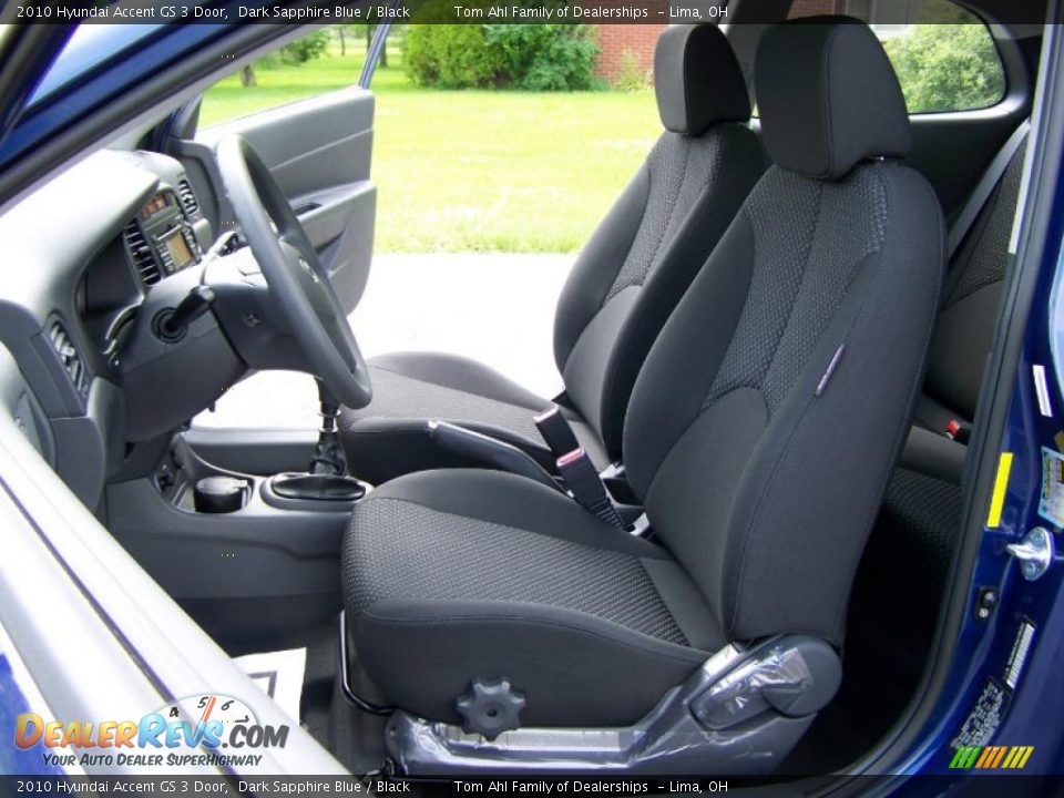 2010 Hyundai Accent GS 3 Door Dark Sapphire Blue / Black Photo #7