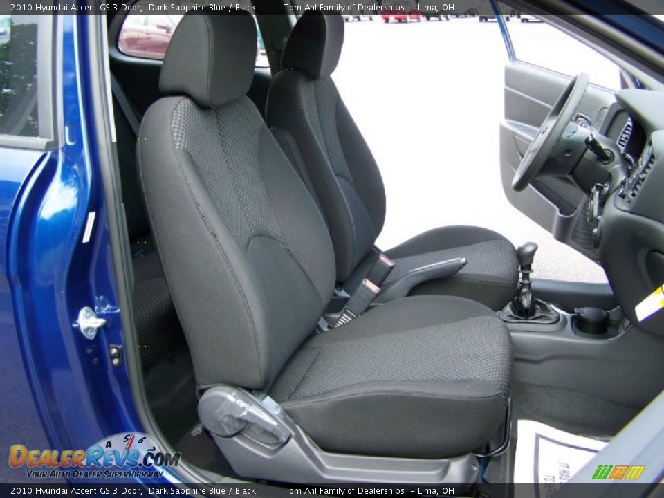 2010 Hyundai Accent GS 3 Door Dark Sapphire Blue / Black Photo #10