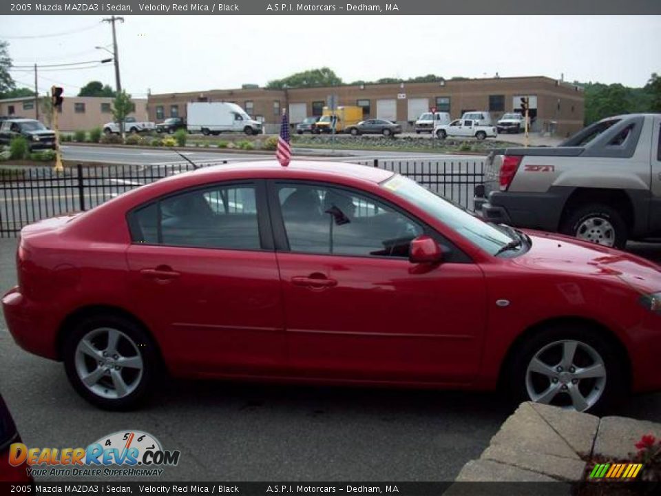 2005 Mazda MAZDA3 i Sedan Velocity Red Mica / Black Photo #5