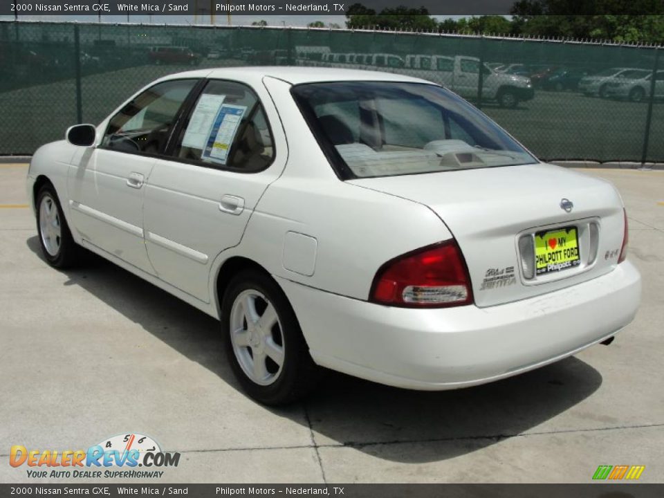 2000 Nissan Sentra GXE White Mica / Sand Photo #5