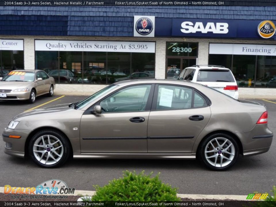 2004 Saab 9-3 Aero Sedan Hazlenut Metallic / Parchment Photo #1