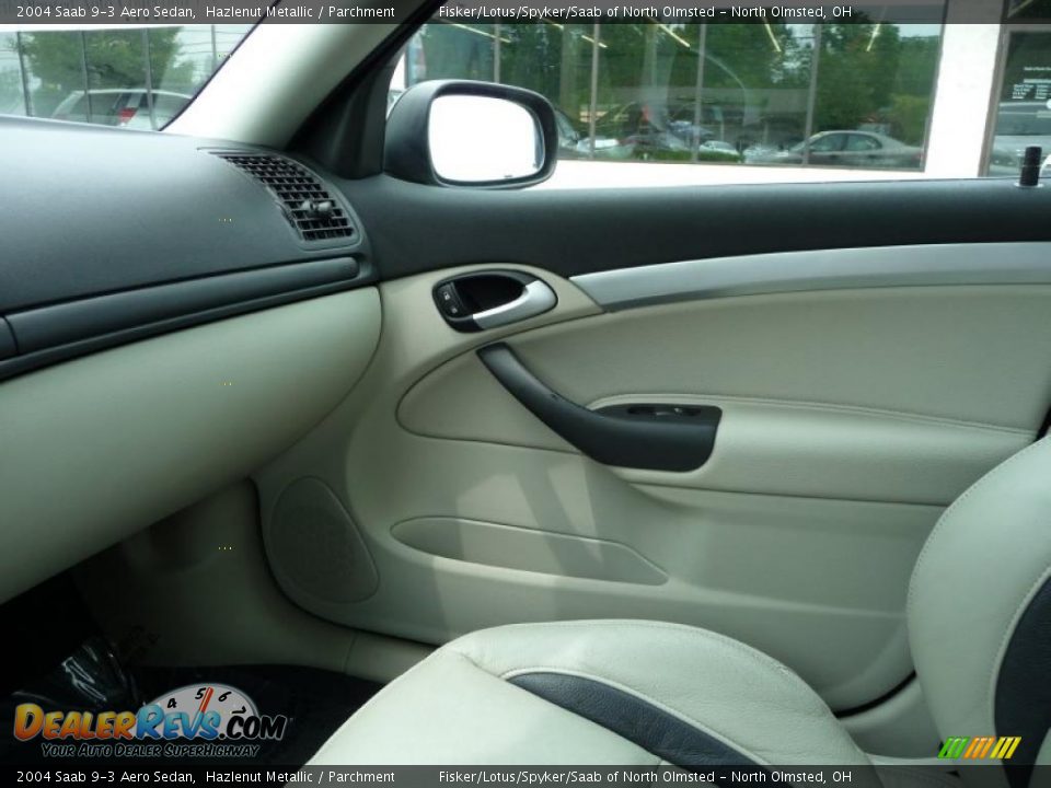 2004 Saab 9-3 Aero Sedan Hazlenut Metallic / Parchment Photo #18