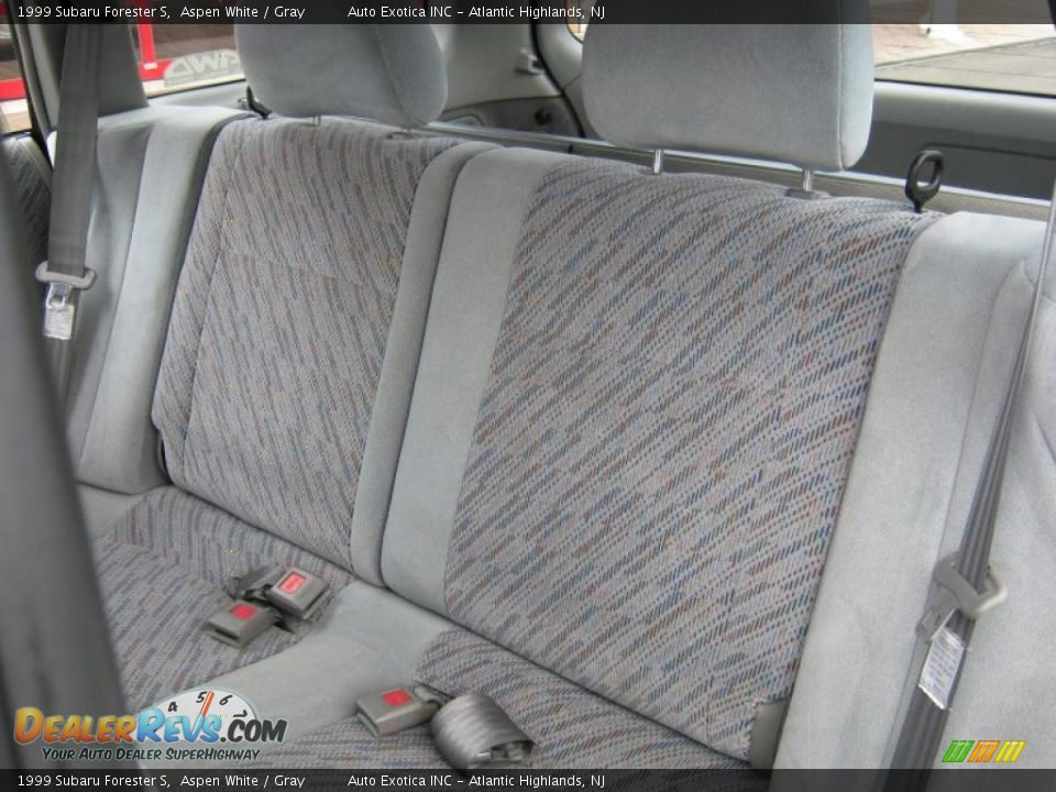 1999 Subaru Forester S Aspen White / Gray Photo #6