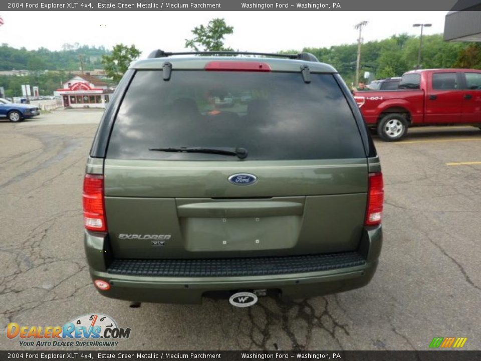 2004 Ford Explorer XLT 4x4 Estate Green Metallic / Medium Parchment Photo #3