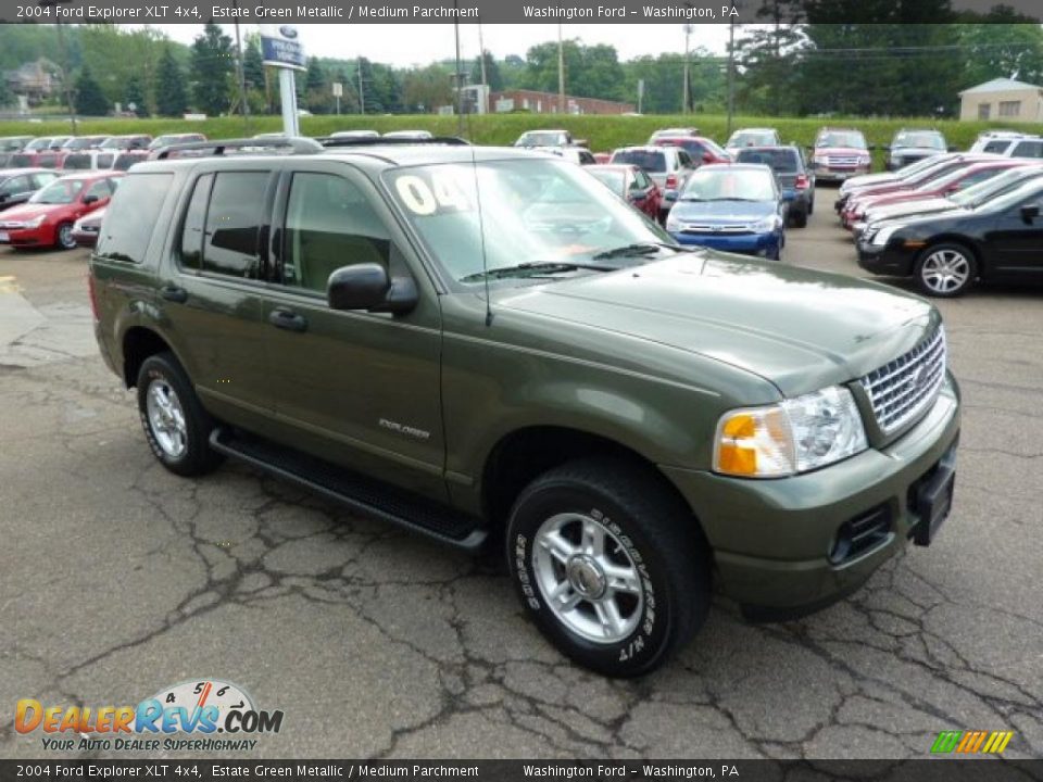 2004 Ford Explorer XLT 4x4 Estate Green Metallic / Medium Parchment Photo #6