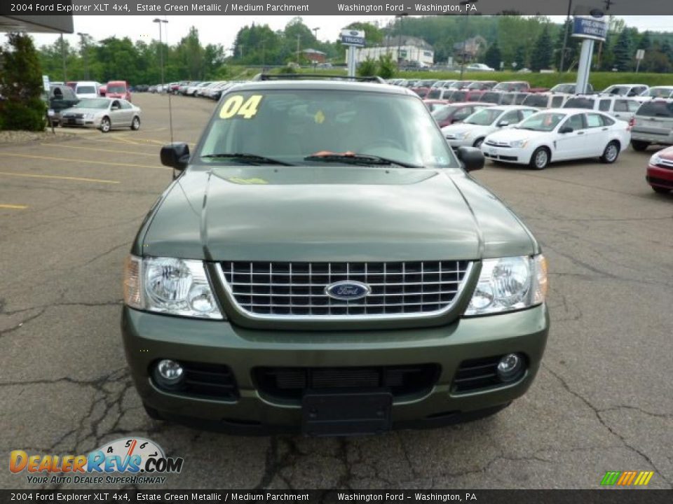 2004 Ford Explorer XLT 4x4 Estate Green Metallic / Medium Parchment Photo #7