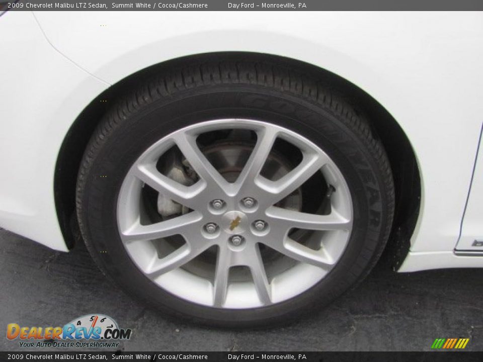 2009 Chevrolet Malibu LTZ Sedan Summit White / Cocoa/Cashmere Photo #3