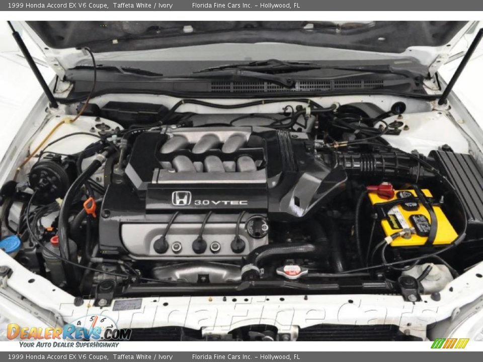 1999 Honda Accord EX V6 Coupe Taffeta White / Ivory Photo #9