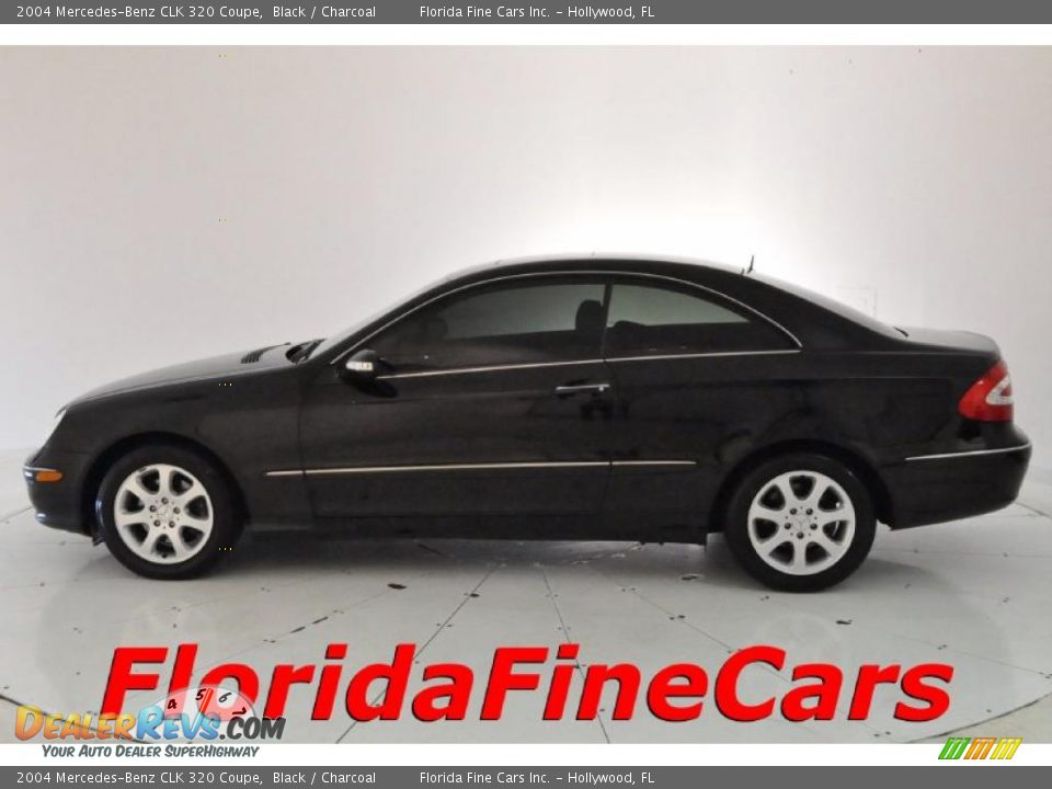 2004 Mercedes-Benz CLK 320 Coupe Black / Charcoal Photo #3