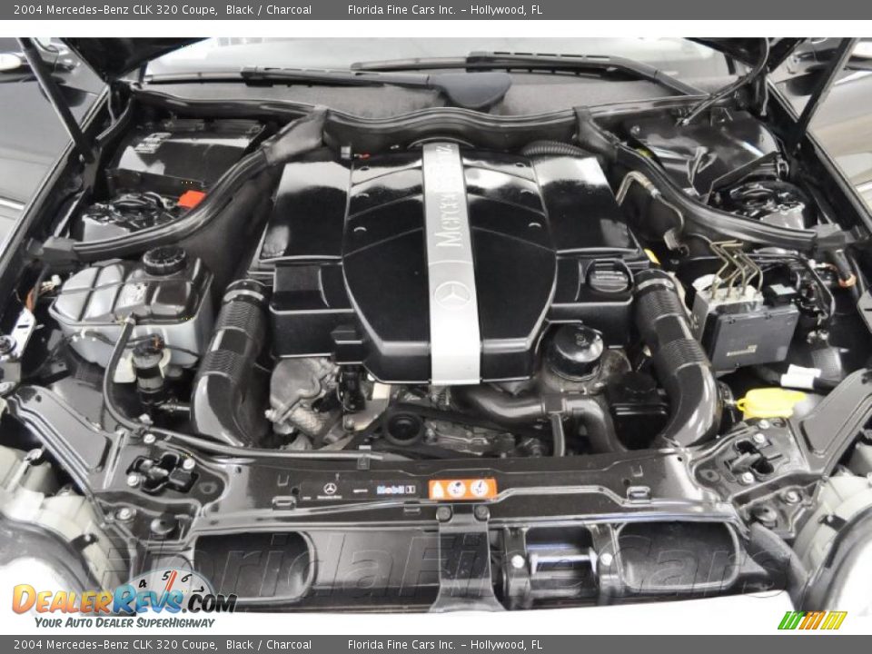 2004 Mercedes-Benz CLK 320 Coupe Black / Charcoal Photo #9