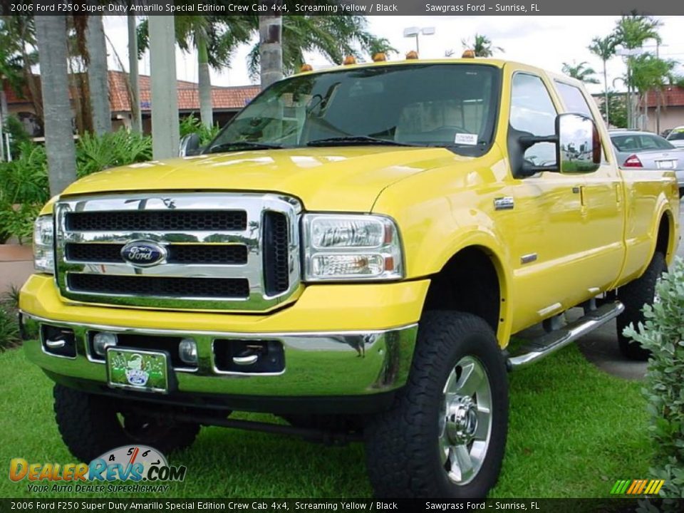 2006 Ford F250 Super Duty Amarillo Special Edition Crew Cab 4x4 Screaming Yellow / Black Photo #3