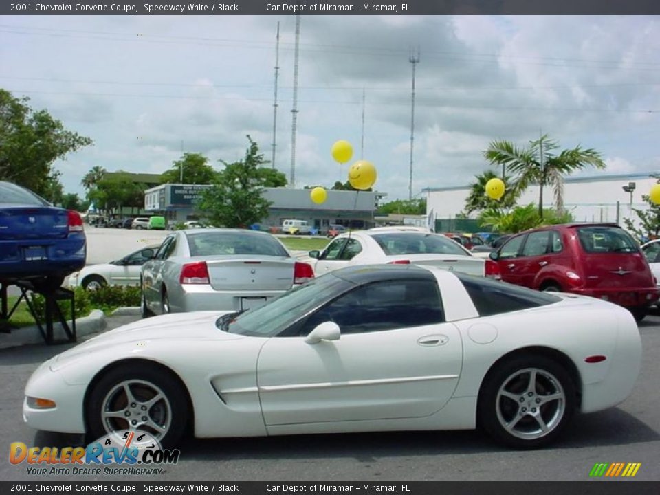2001 Chevrolet Corvette Coupe Speedway White / Black Photo #6