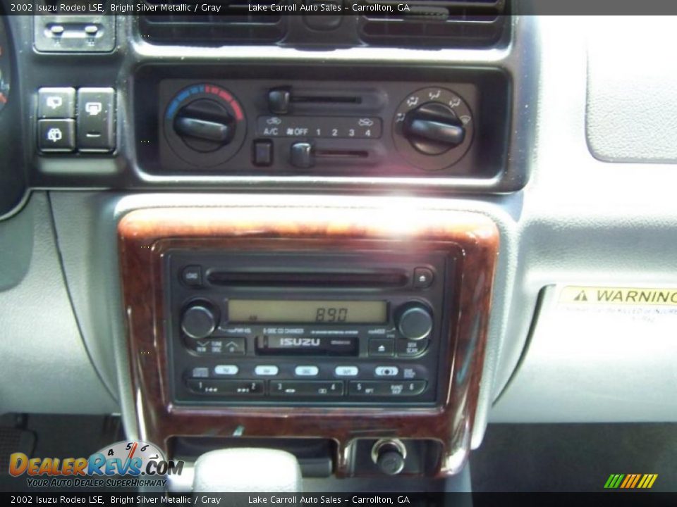 2002 Isuzu Rodeo LSE Bright Silver Metallic / Gray Photo #6