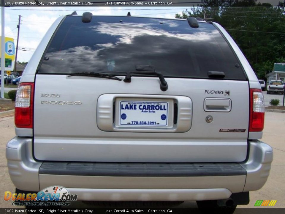 2002 Isuzu Rodeo LSE Bright Silver Metallic / Gray Photo #16
